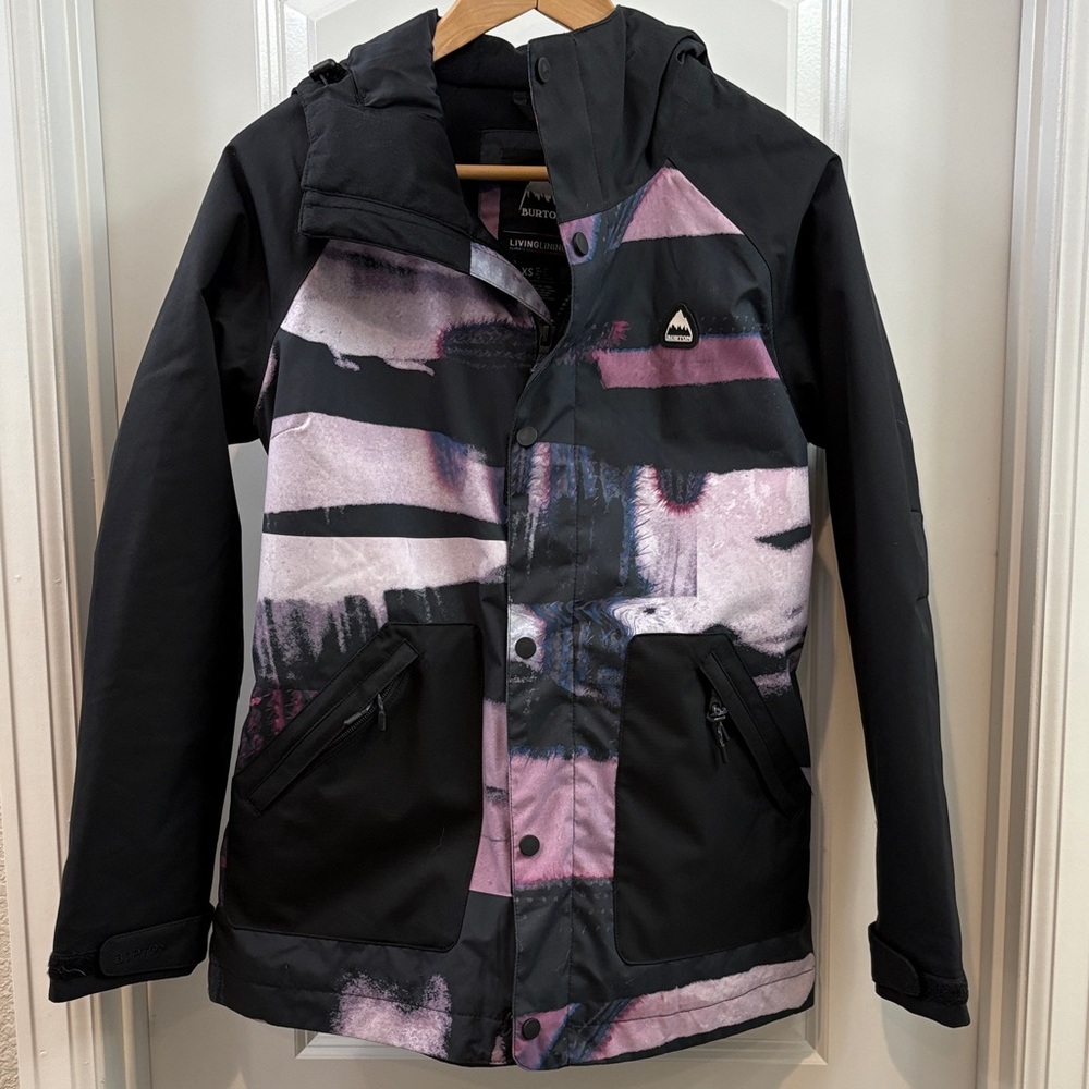 Burton Snow Jacket in Black and Purple